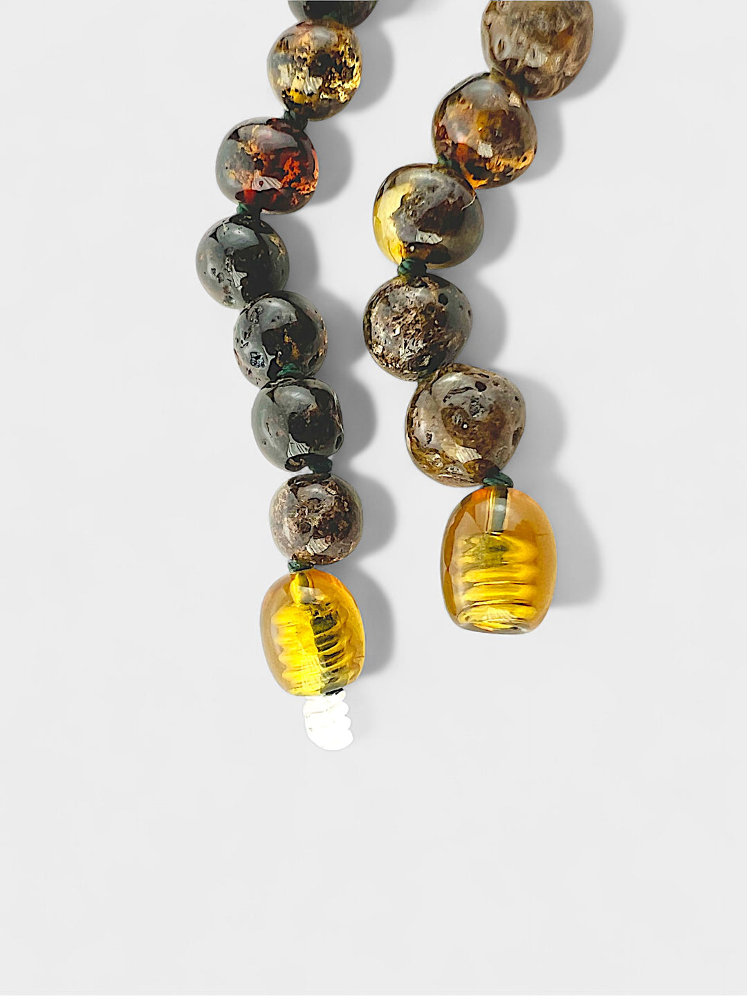 Amber Kolye,  Yeşil