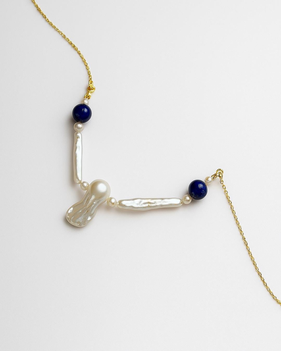 Lapis Lazuli ve İnci Kolye, Mavi Doğal Taşlı Kolye, Feather & Pearl Collection: No:1
